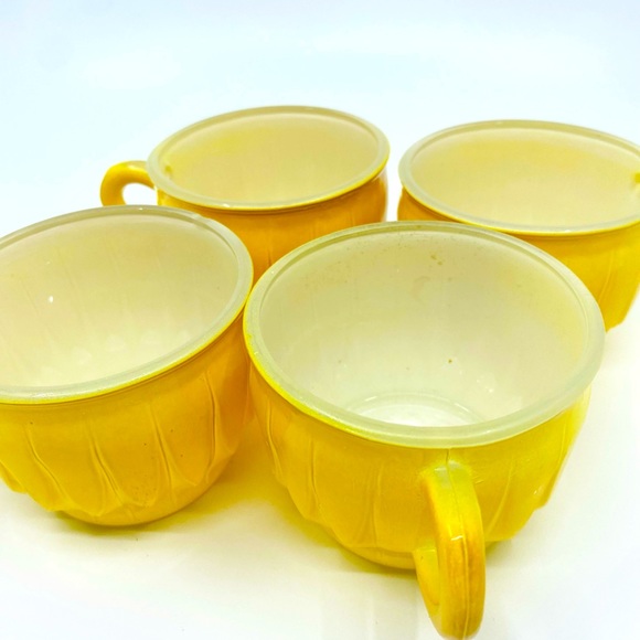 Set of 8 Vintage Jeannette “Slick & Sassy” Green & Yellow Punch Bowl Cups (6 oz) - Picture 11 of 16